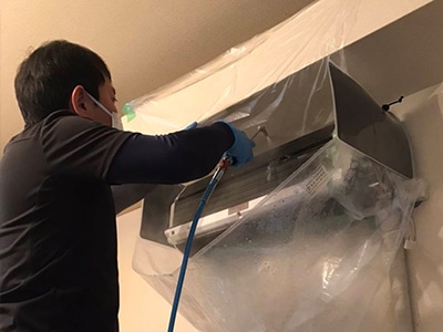  川崎市のハウスクリーニング、エアコンクリーニング専門店・エンドレスクリーン 作業内容　エアコンの清掃